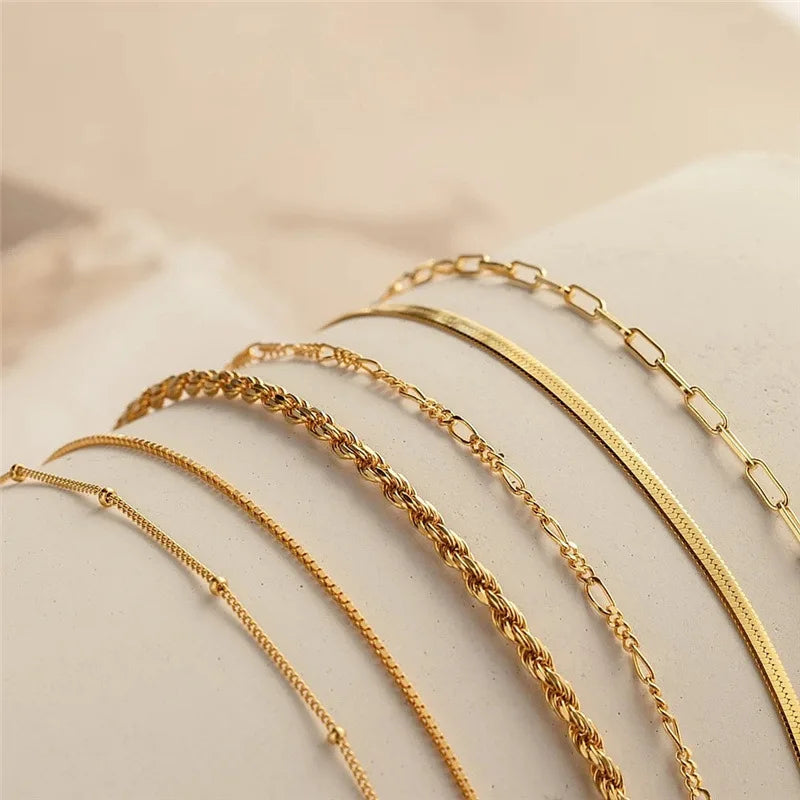 Women's bracelets in gold and silver colors in a variety of styles